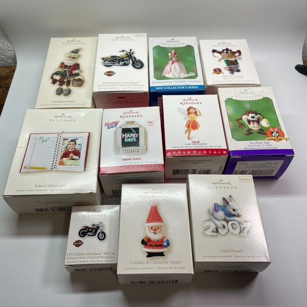 Lot Of 11 Different Hallmark‎ Keepsake Ornaments